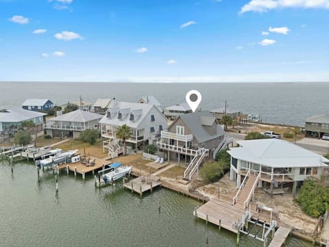 Dauphin Island’s coastal charm meets bayfront luxury in this perfect paradise. Picture yourself here—relaxing, exploring, and soaking in the natural beauty all around #DauphinIslandDream
