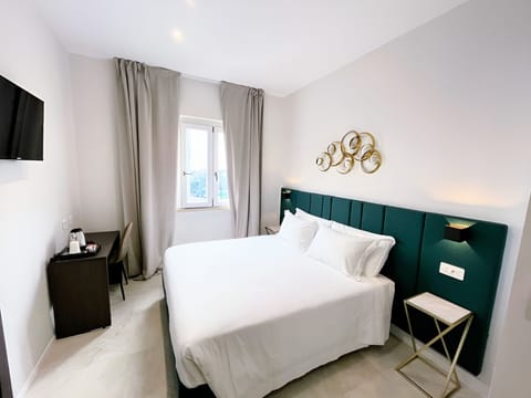 Superior Double or Twin Room | Down comforters, memory foam beds, minibar, in-room safe