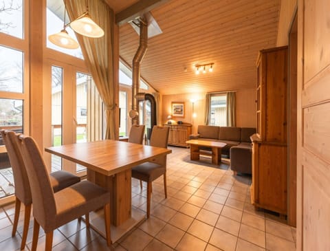 House | Dining