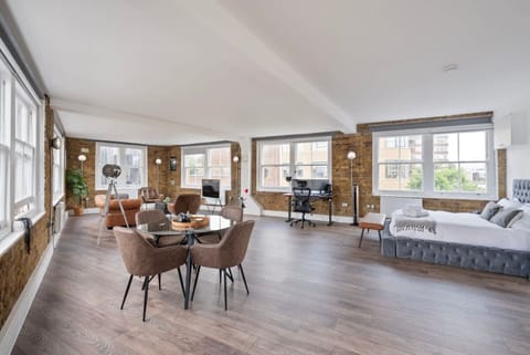 House | 1 bedroom