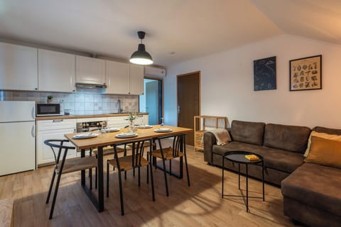 Kitchen/Living Room