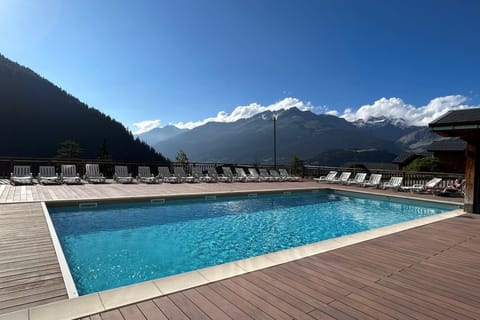 Holiday Home Swimming Pool