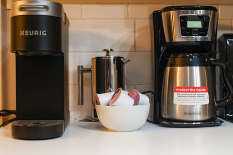 Brew your perfect cup with our selection of Keurig, pot, and French press coffee makers.