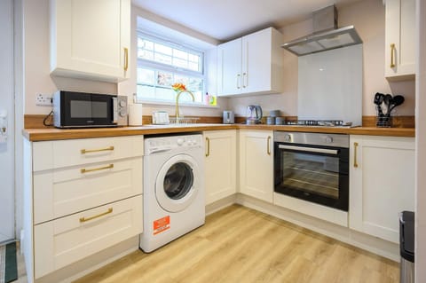 Well equipped kitchen