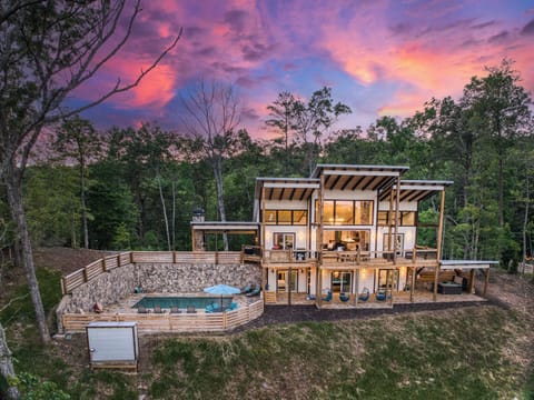 Welcome to Kittridge Pointe, where modern luxury meets a laid-back lifestyle. THIS is what vacation was meant to be!