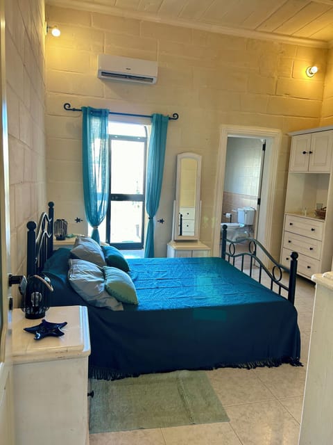 Classic Double Room, Accessible Bathtub, Pool View | Free WiFi