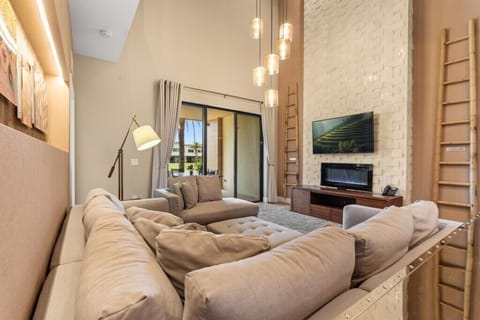 3118 Rockefeller Way (4).jpg