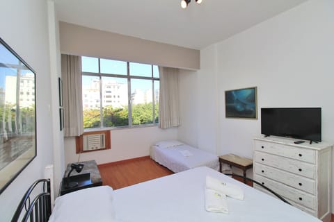 Studio | Blackout drapes, iron/ironing board, free WiFi