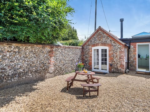 Outdoor | Rose Cottage, South Creake