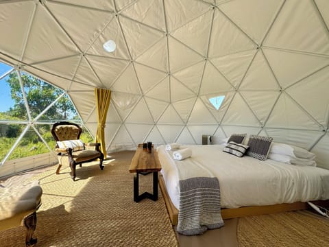 Select Comfort beds, bed sheets, wheelchair access