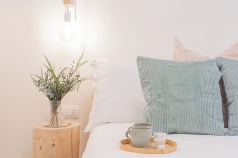 Apartment (1 Bedroom) | 1 bedroom, laptop workspace, iron/ironing board, cribs/infant beds