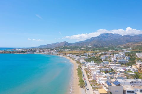 Seaside location. The shallow and warm sandy beach is steps away from the apartment.