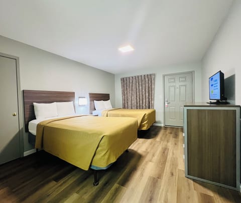 Standard Double Room, 2 Double Beds, Non Smoking | Desk, free WiFi, bed sheets