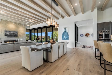 Dinning Room - Living Room