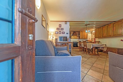 Apartment, Patio, Mountain View | Living area | 30-inch flat-screen TV with digital channels