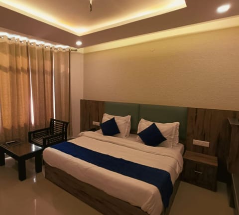 Premium Room with Hill View | Premium bedding, free WiFi, bed sheets