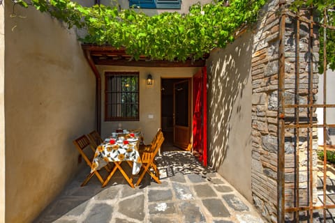 Condo, Mobility Accessible, Garden View | Free WiFi