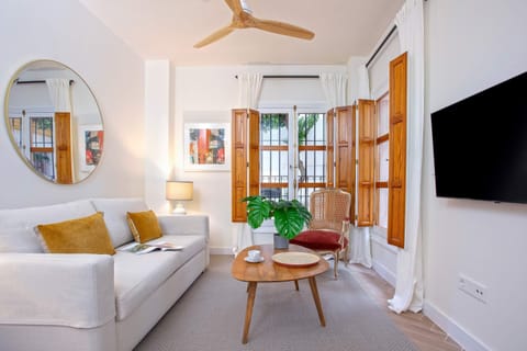 Apartment (1 Bedroom) | Living area