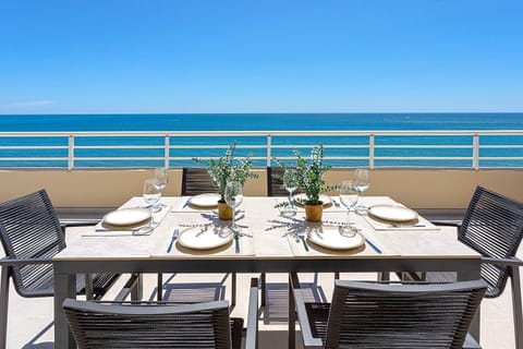 Apartment (3 Bedrooms) | Terrace/patio