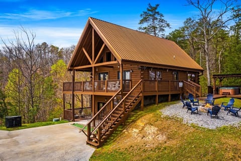 With open skies above and trees all around, Scenic Seclusion offers the perfect blend of privacy and connection to nature.