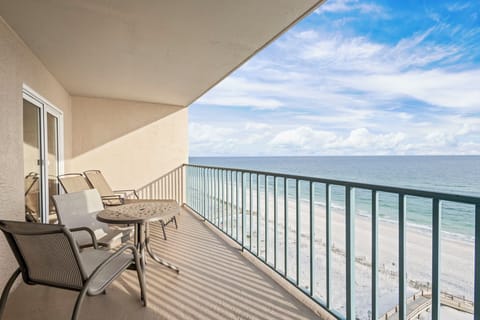 Surd Side Shores 1905 Balcony with gulf views