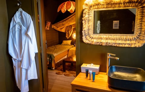 Suite, Ensuite, City View (Suite Pondichéry) | Bathroom