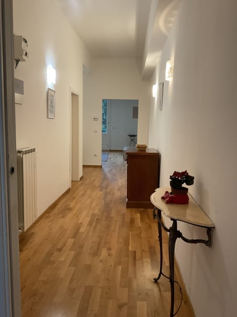 Comfort Apartment, City View | Living area