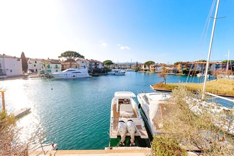 Marina
