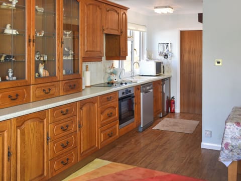 Kitchen | Rainbow&rsquo;s End, Brundall