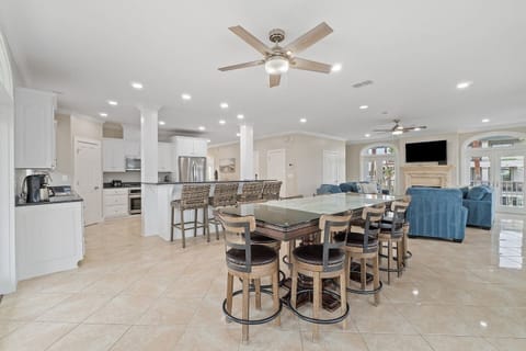 Incredibly large dining / kitchen area