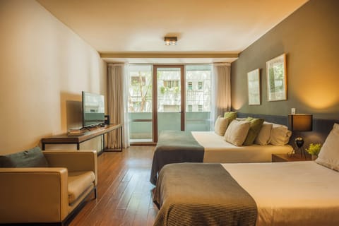 Studio | 1 bedroom, blackout drapes, iron/ironing board, free WiFi