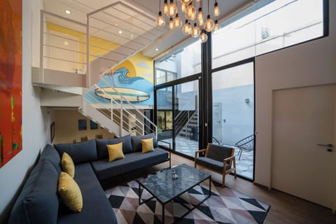 Apartment | Living area | TV