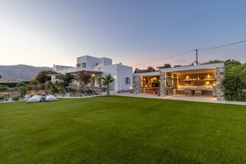 Welcome to Ouranos Oikos!