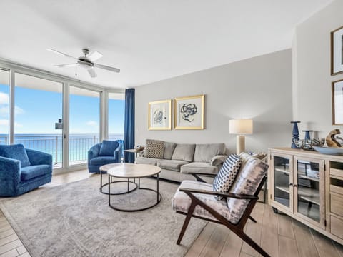 Welcome to Aqua Resort 1111