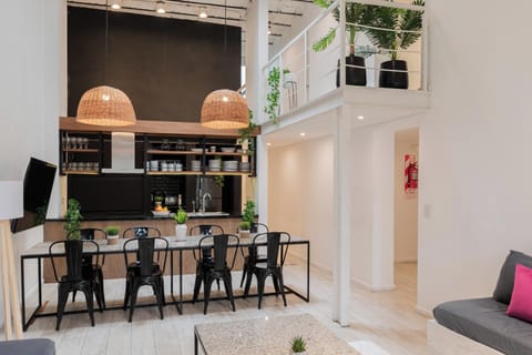 Townhome | Living area