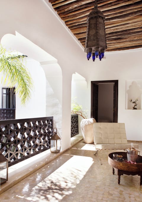 Studio Suite | Individually decorated, individually furnished, free WiFi