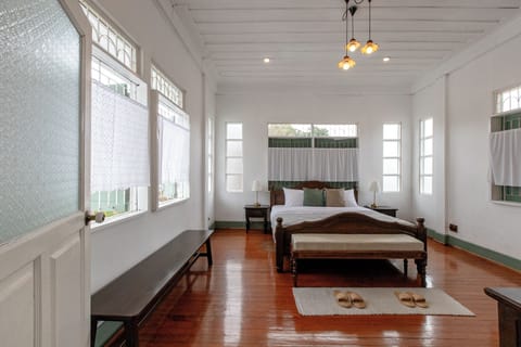 Classic Double Room, Non Smoking, Garden View | Soundproofing, iron/ironing board, free WiFi