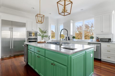 This chef's kitchen is fully-loaded with everything you need.