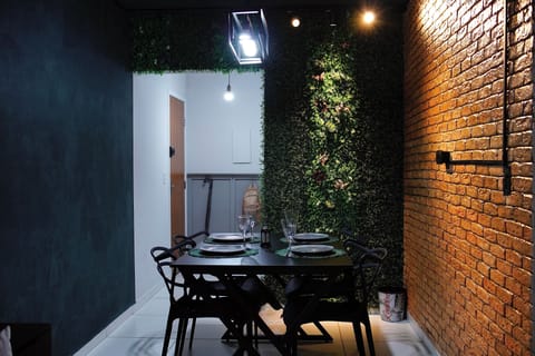 Superior Apartment, 2 Bedrooms, Kitchen, Tower | Living area