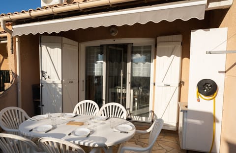 Large south-facing terrace