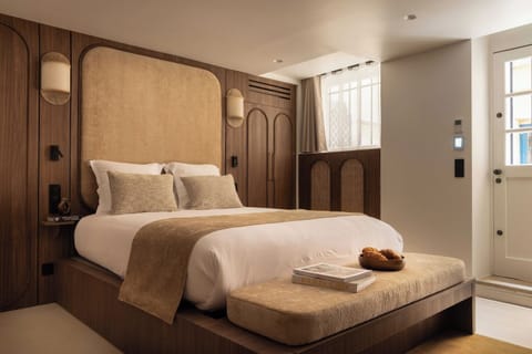 Apartment | 1 bedroom, laptop workspace, iron/ironing board, bed sheets