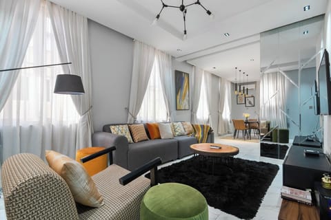 Economy Apartment, Balcony, City View | Living area