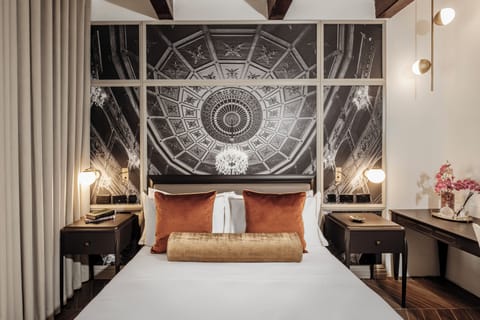 Premium Room | Frette Italian sheets, premium bedding, pillowtop beds, minibar