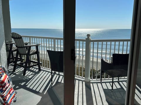 Settle into balcony seating w/ endless ocean views
