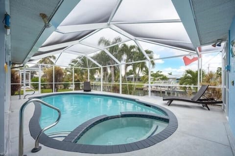 Pool, Spa & Canal