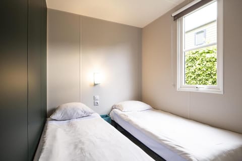 Apartment | 3 bedrooms, bed sheets