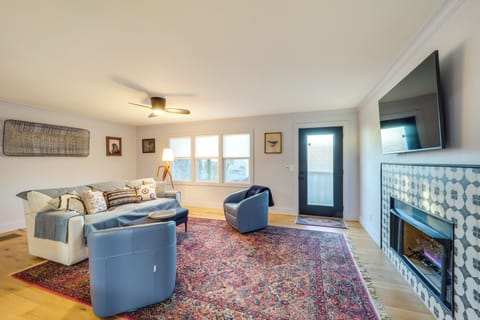Blowing Rock Vacation Rental | 2BR | 2BA | 1,000 Sq Ft | 2 Steps Required