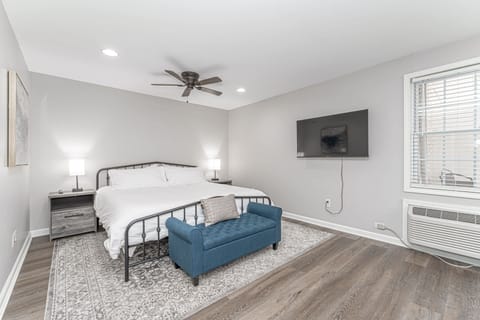 Escape to the heart of historic Kimmswick at the Royale Room