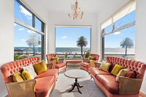 Comfortable and bright, the ideal spot to unwind