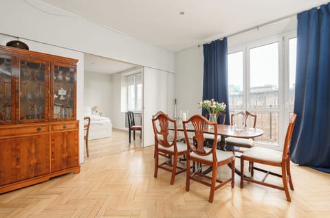 1 bedroom, blackout drapes, iron/ironing board, free WiFi